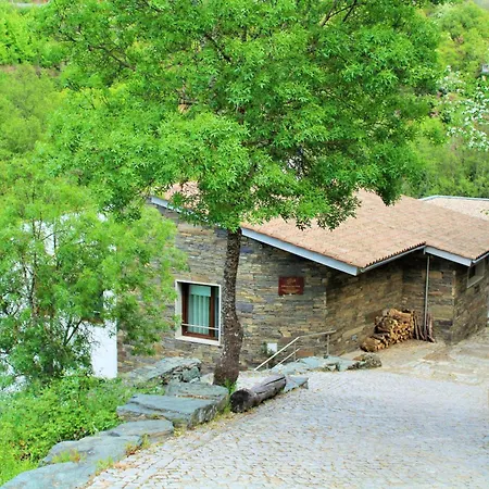Spacious In With And Mountain View * Bragança