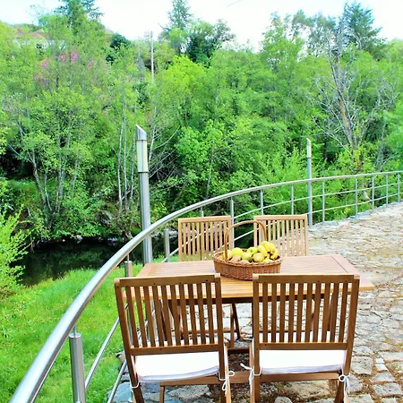 Spacious In With Lake&mountain View Bragança
