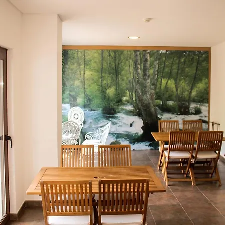 Spacious In With And Mountain View Bragança