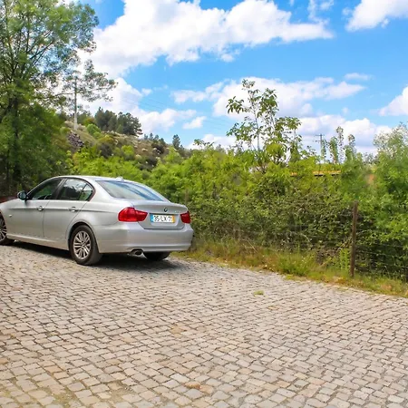 Spacious In With And Mountain View * Bragança